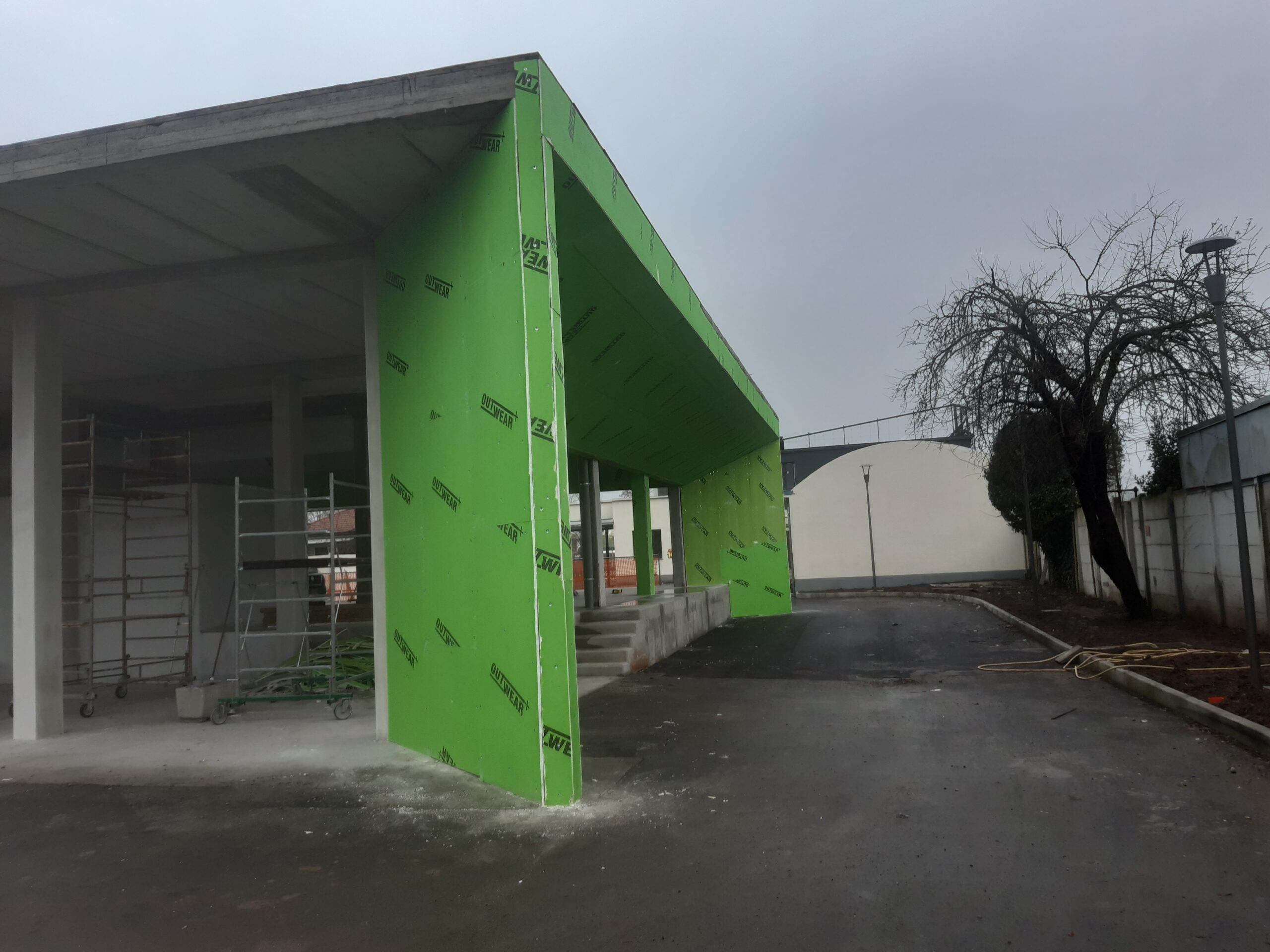 Pareti e rivestimento in gesso rivestito
