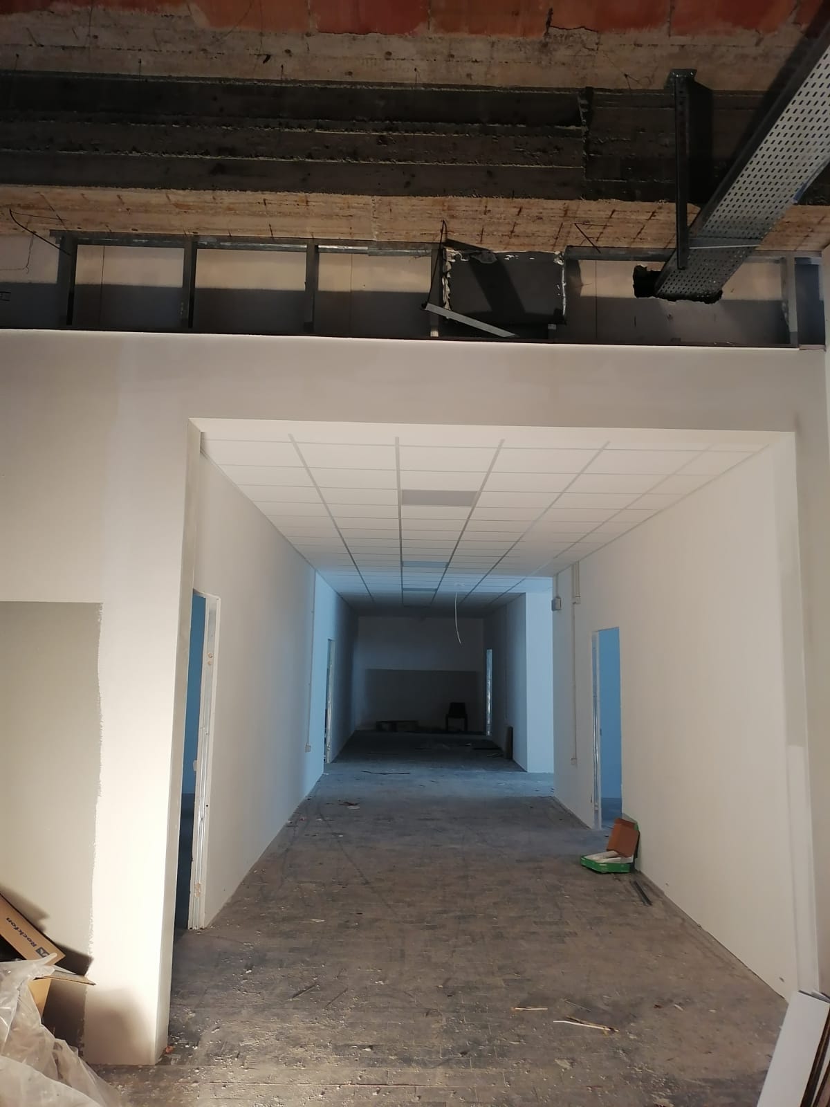 Pareti e rivestimento in gesso rivestito